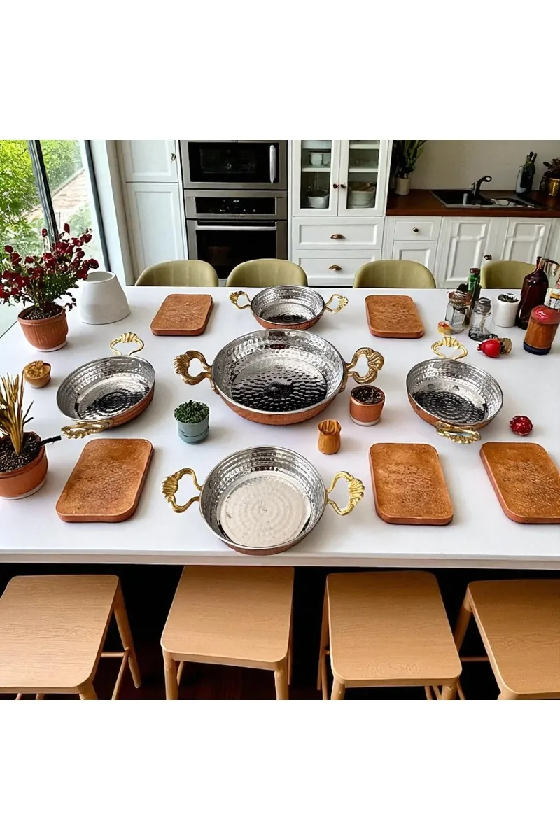 Bakır sahan tava menemen yumurta kahvaltı seti